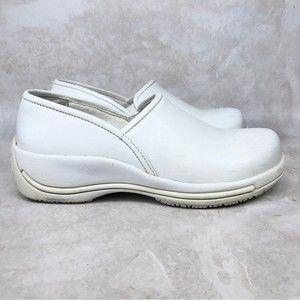 Dansko Professional Slip Resistant White Leather Women Clogs Size US 7.5…